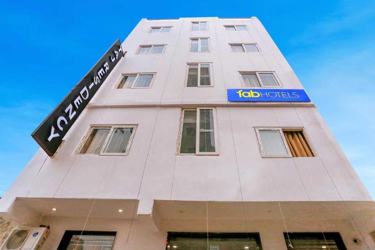 Fabexpress Taj Residency Near Yashobhoomi Convention Centre Ξενοδοχείο Δελχί Εξωτερικό φωτογραφία